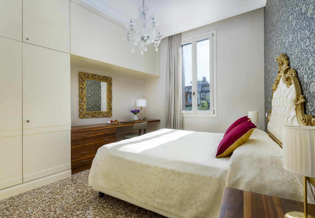 Appartamento a Venezia - Ca' Mainella Grand Canal  Appartamento a Venezia - Ca' Mainella Grand Canal