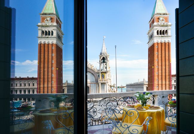 Appartamento a Venezia - Due Leoni Terrace in St. Mark’s Square Appartamento a Venezia - Due Leoni Terrace in St. Mark’s Square