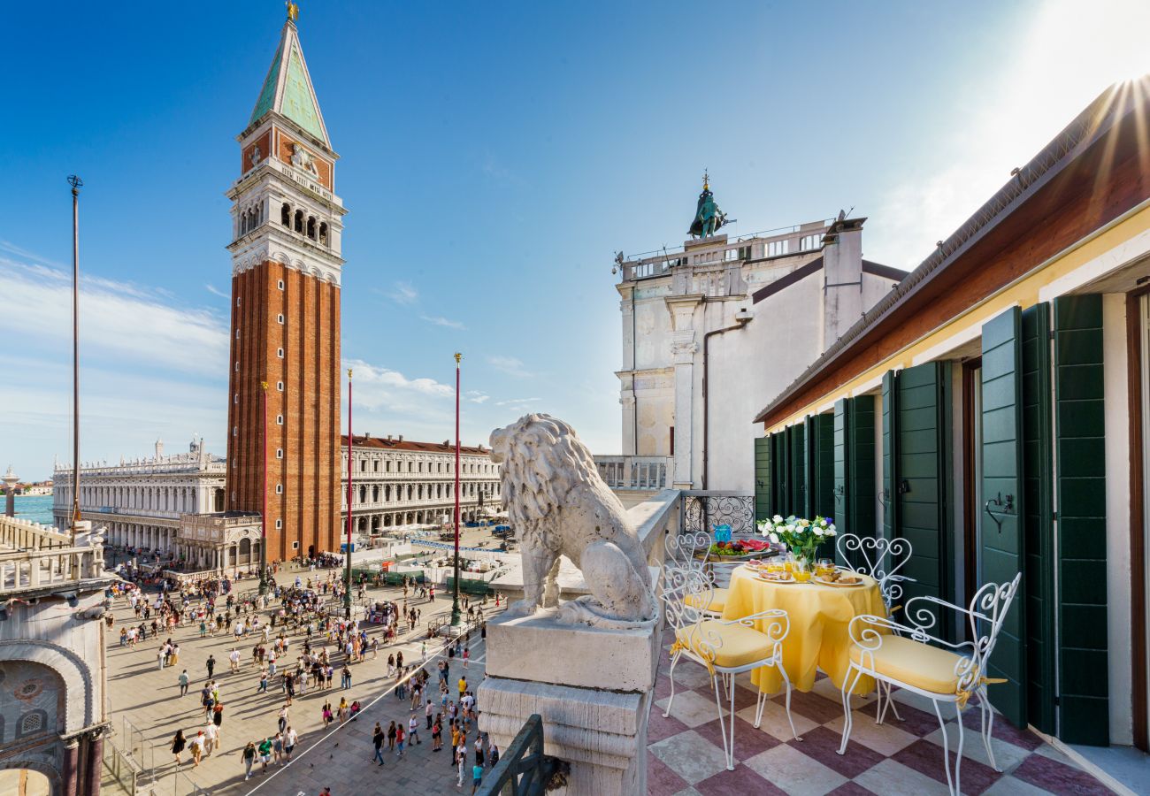 Appartamento a Venezia - Due Leoni Terrace in St. Mark’s Square Appartamento a Venezia - Due Leoni Terrace in St. Mark’s Square