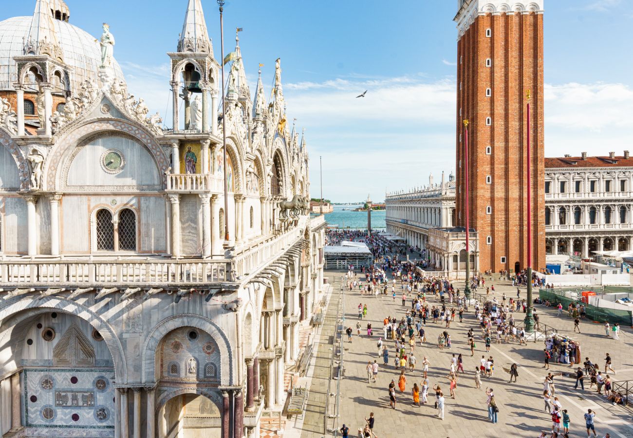 Appartamento a Venezia - Due Leoni Terrace in St. Mark’s Square Appartamento a Venezia - Due Leoni Terrace in St. Mark’s Square
