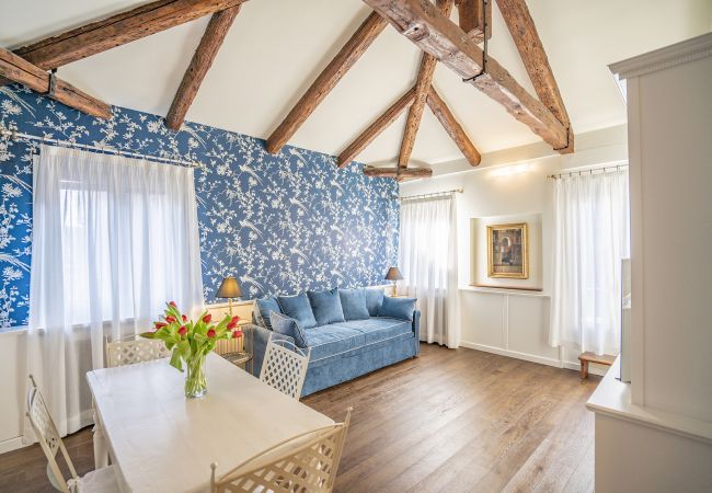  a Venezia - Lo Squero 3 Apartment with Balcony in Dorsoduro