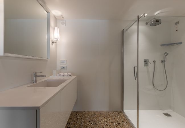 Appartamento a Venezia - La Corte dei Cuoridoro 2 Canal View Appartamento a Venezia - La Corte dei Cuoridoro 2 Canal View