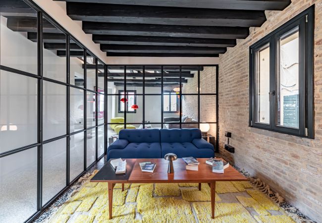 Appartamento a Venezia - Ca' Delle Carrozze Stylish 2 Bedroom loft-style Appartamento a Venezia - Ca' Delle Carrozze Stylish 2 Bedroom loft-style