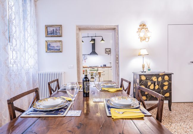 Appartamento a Venezia - Ca' San Beneto Completely Refurbished Appartamento a Venezia - Ca' San Beneto Completely Refurbished