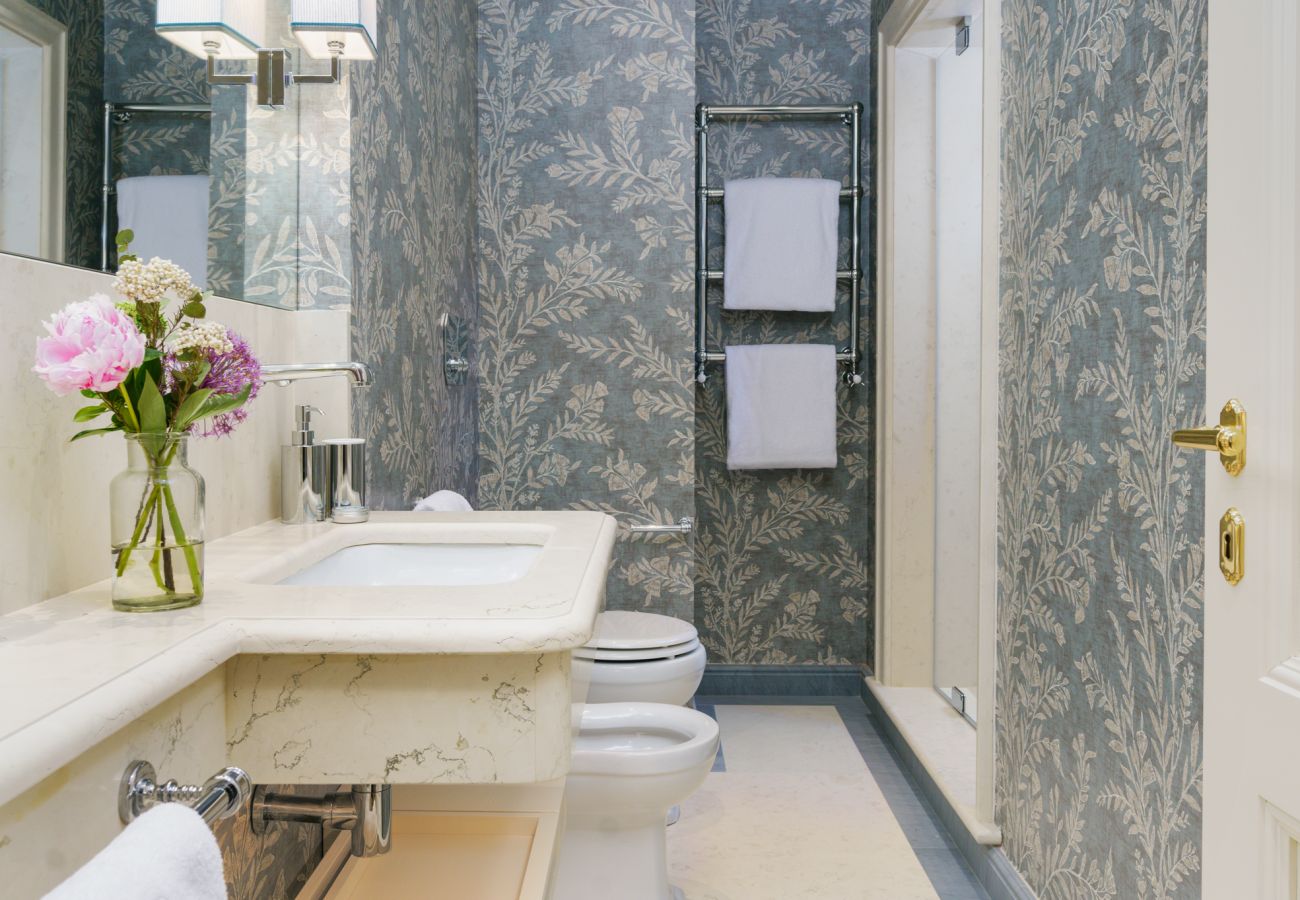 Appartamento a Firenze - Don Tommaso - La Dimora degli Affreschi Florence Appartamento a Firenze - Don Tommaso - La Dimora degli Affreschi Florence