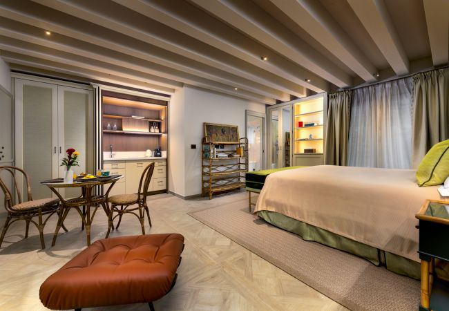 Appartamento a Venezia - Dimora Orlando with Private Courtyard Appartamento a Venezia - Dimora Orlando with Private Courtyard