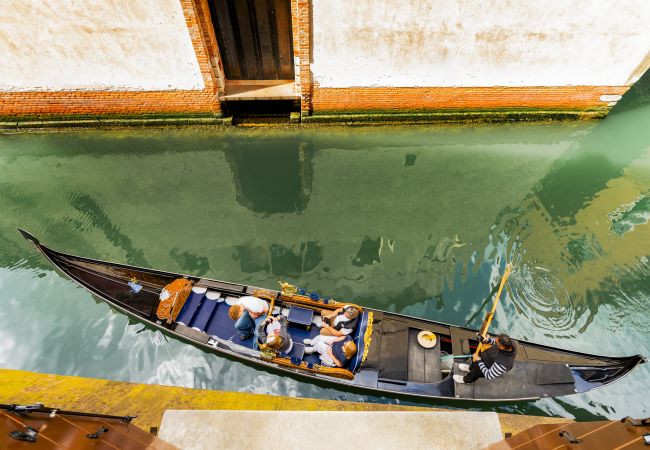 Appartamento a Venezia - The Yacht House Canal View Appartamento a Venezia - The Yacht House Canal View