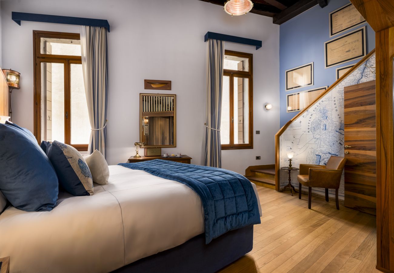 Appartamento a Venezia - The Yacht House Canal View Appartamento a Venezia - The Yacht House Canal View