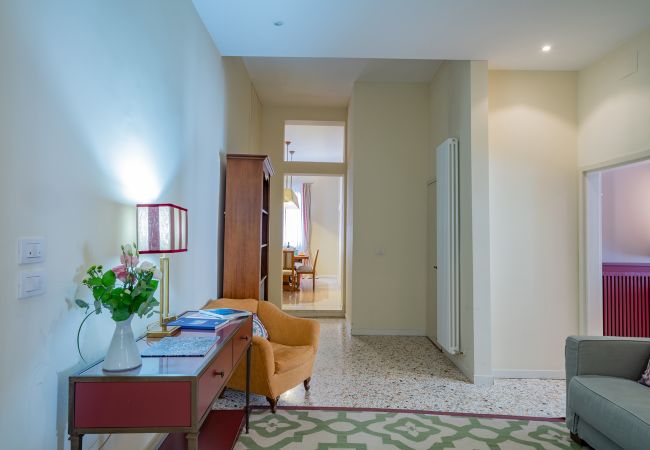 Apartment in Venice - Ca' Canaletto Canal View Apartment in Venice - Ca' Canaletto Canal View