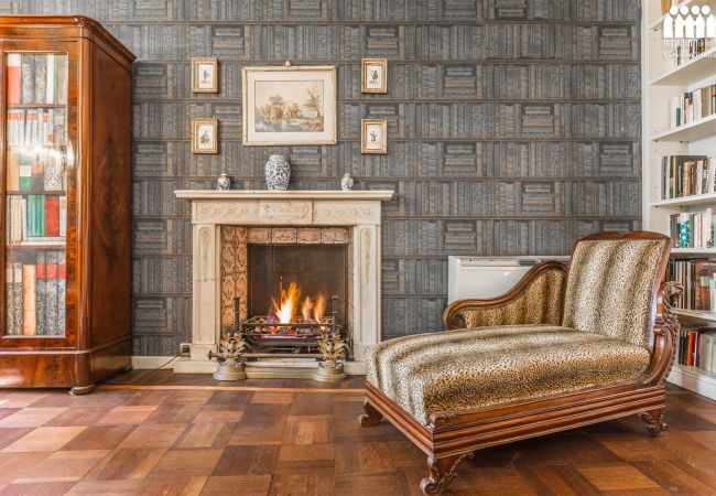 Apartment in Venice - Ca' Cerchieri Piano Nobile  Apartment in Venice - Ca' Cerchieri Piano Nobile