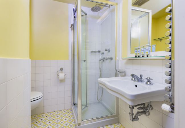 Apartment in Venice - Ca' Cerchieri Terrace Canal View Apartment in Venice - Ca' Cerchieri Terrace Canal View