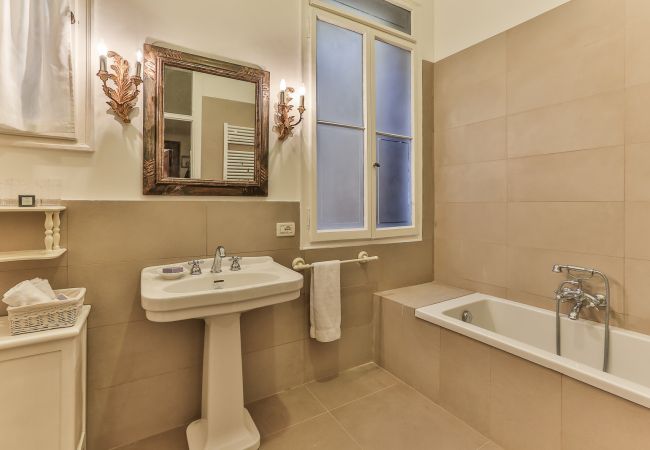 Apartment in Venice - Ca' Dei Greci Canal View Apartment in Venice - Ca' Dei Greci Canal View