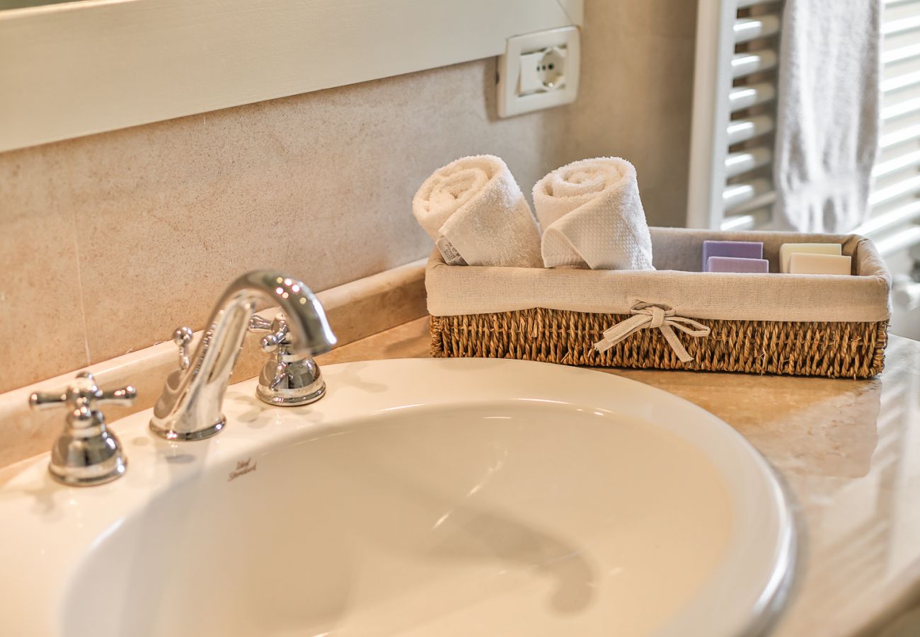 Apartment in Venice - Ca' Dei Greci Canal View Apartment in Venice - Ca' Dei Greci Canal View