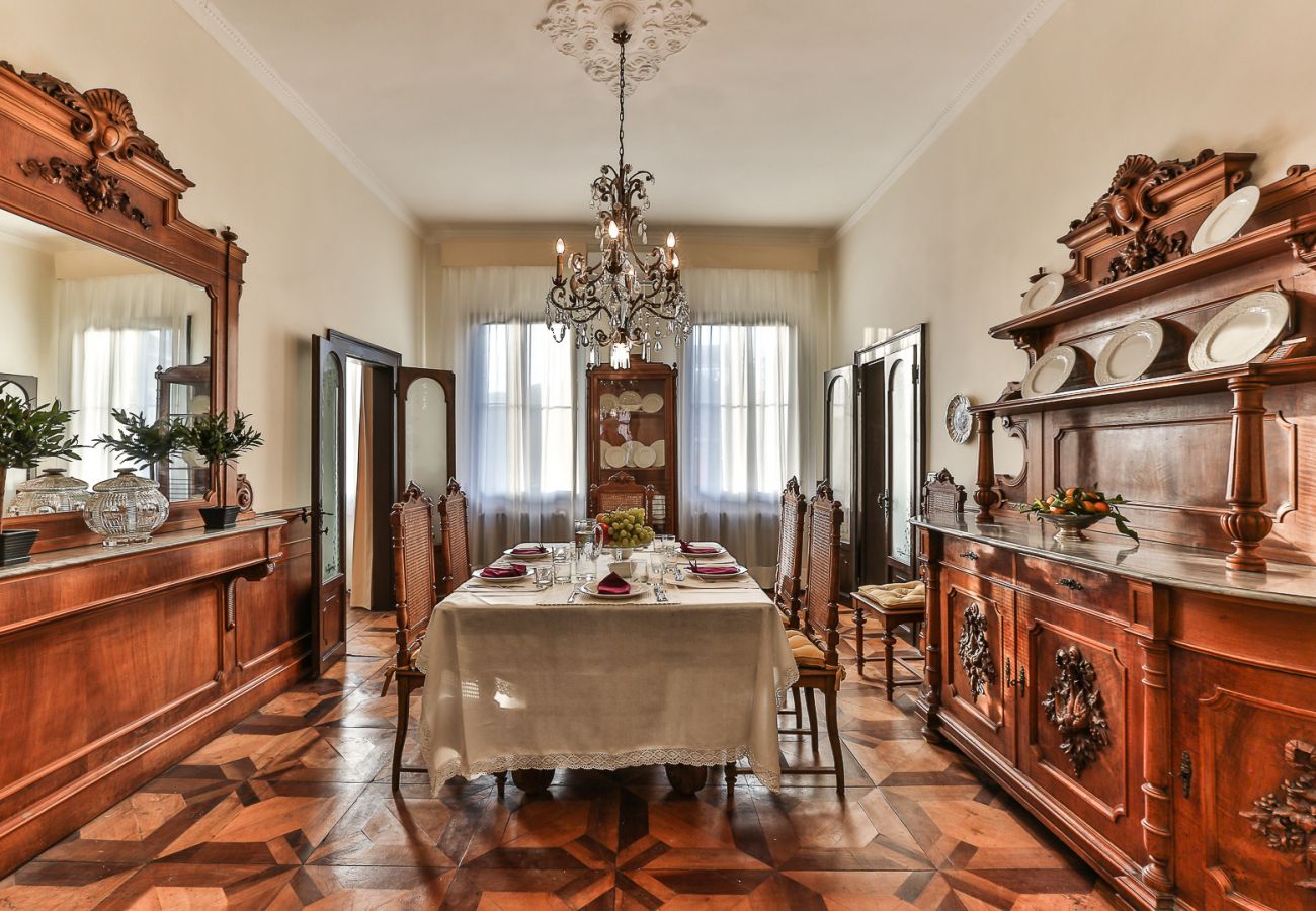 Apartment in Venice - Ca' Dei Greci Canal View Apartment in Venice - Ca' Dei Greci Canal View