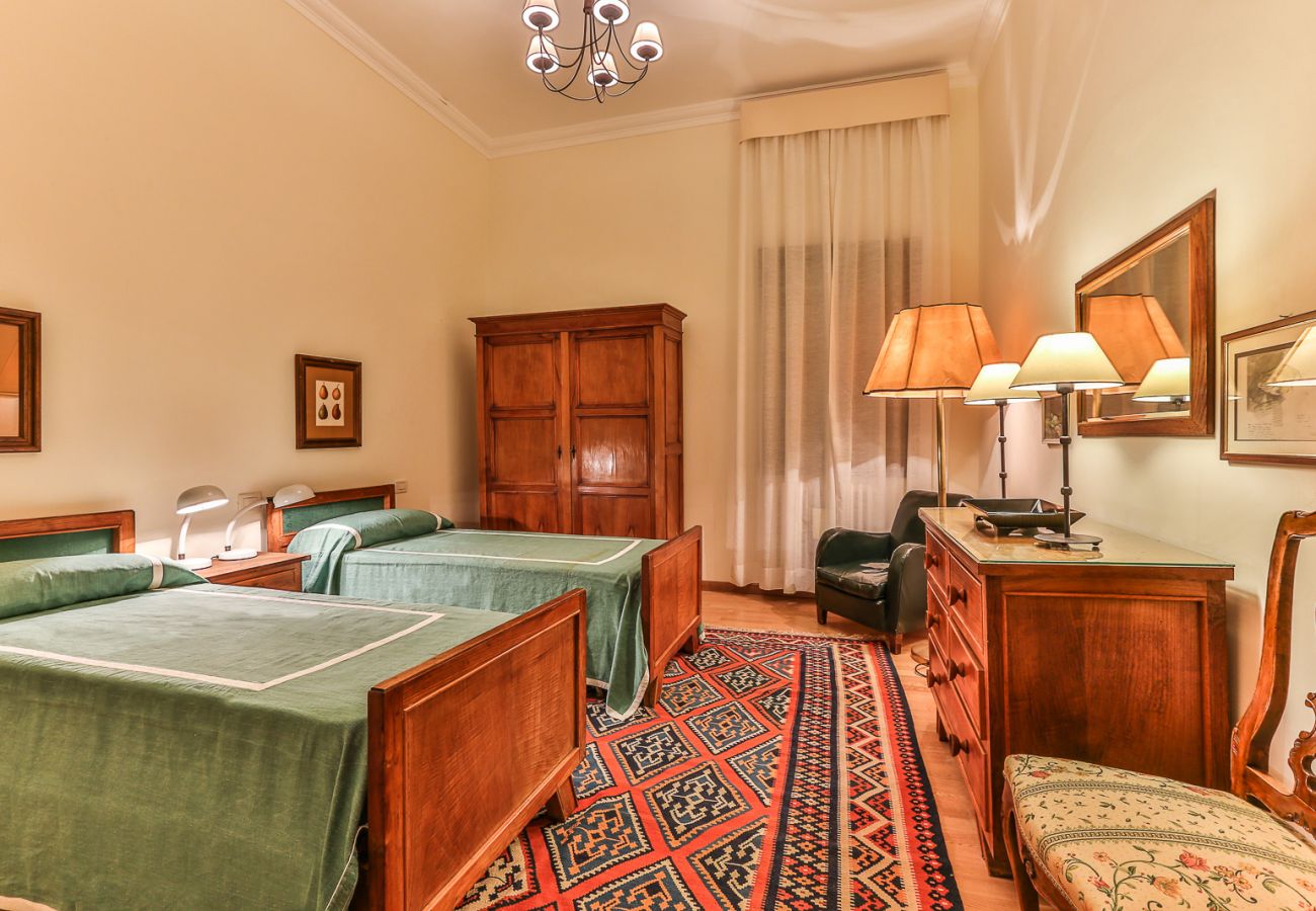 Apartment in Venice - Ca' Dei Greci Canal View Apartment in Venice - Ca' Dei Greci Canal View