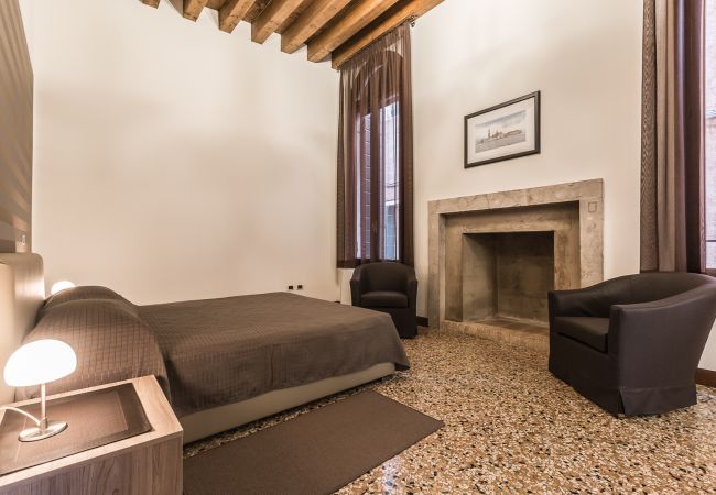 Apartment in Venice - Ca' Del Monastero 4 Collection Apartment in Venice - Ca' Del Monastero 4 Collection