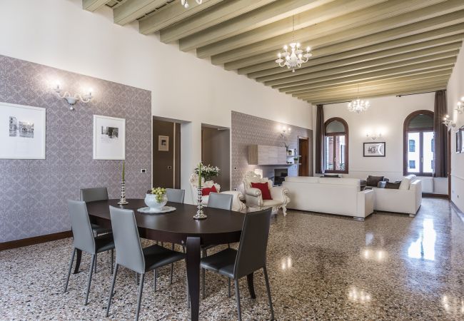 Apartment in Venice - Ca' Del Monastero 4 Collection Apartment in Venice - Ca' Del Monastero 4 Collection