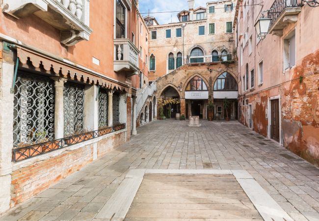 Apartment in Venice - Ca' Giulia Grand Canal Apartment in Venice - Ca' Giulia Grand Canal