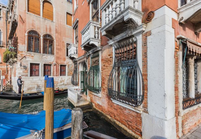 Apartment in Venice - Ca' Giulia Grand Canal Apartment in Venice - Ca' Giulia Grand Canal