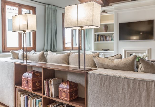 Apartment in Venice - Ca' Grassi 3 Venetian Terrace Apartment in Venice - Ca' Grassi 3 Venetian Terrace