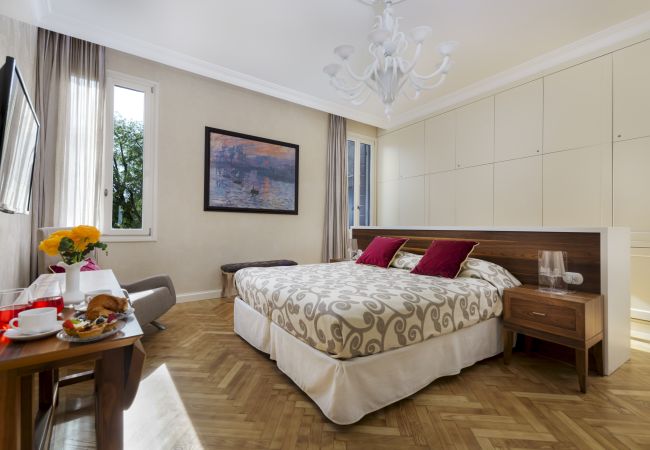 Apartment in Venice - Ca' Mainella Grand Canal Apartment in Venice - Ca' Mainella Grand Canal