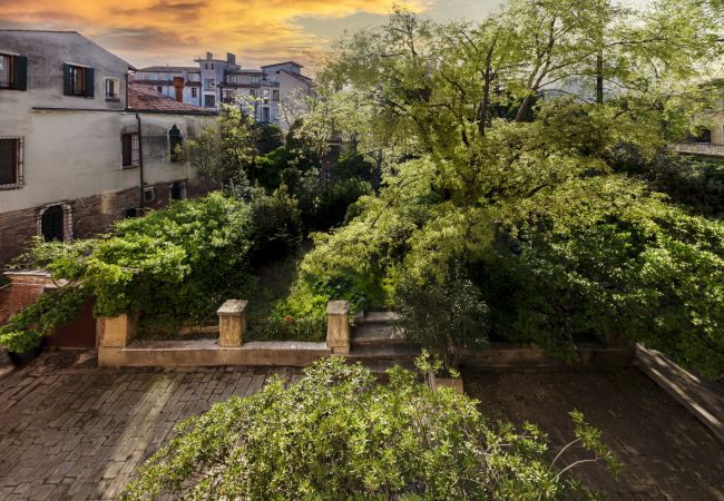 Apartment in Venice - Ca' Mainella Grand Canal Apartment in Venice - Ca' Mainella Grand Canal