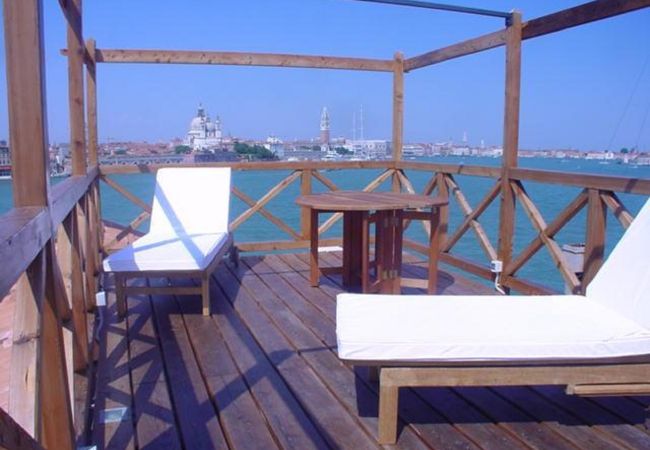 Apartment in Venice - Ca' Redentore 4 Canal View Apartment in Venice - Ca' Redentore 4 Canal View