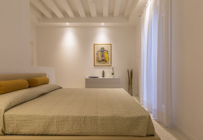 Apartment in Venice - Ca' Rossini 1 Apartment Apartment in Venice - Ca' Rossini 1 Apartment