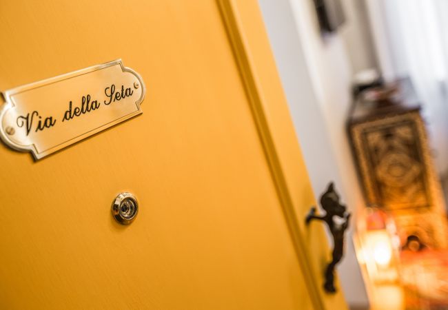 Apartment in Venice - Ca' Via della Seta Canal View  Apartment in Venice - Ca' Via della Seta Canal View