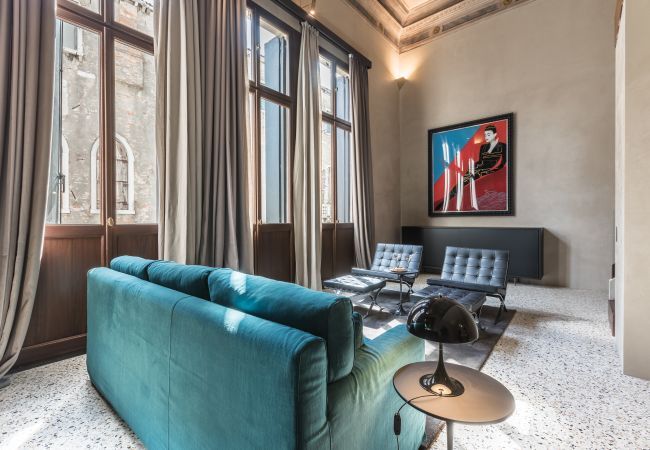 Apartment in Venice - Varoter Design Venetian Studio Apartment in Venice - Varoter Design Venetian Studio