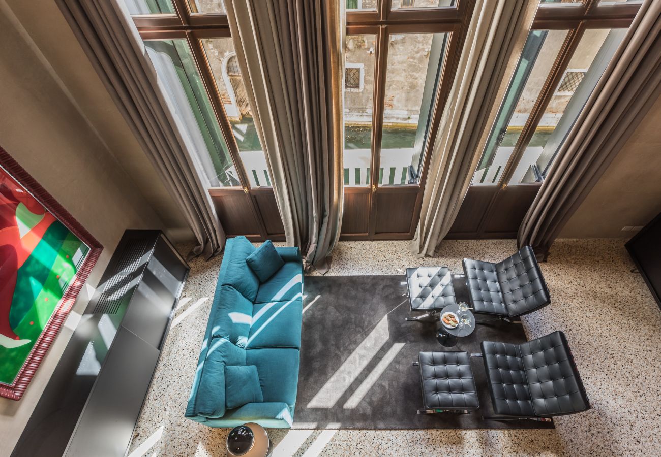 Apartment in Venice - Varoter Design Venetian Studio Apartment in Venice - Varoter Design Venetian Studio