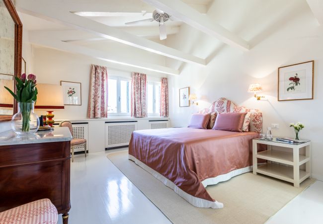 Apartment in Venice - La casa di Hubert De Givenchy Apartment in Venice - La casa di Hubert De Givenchy