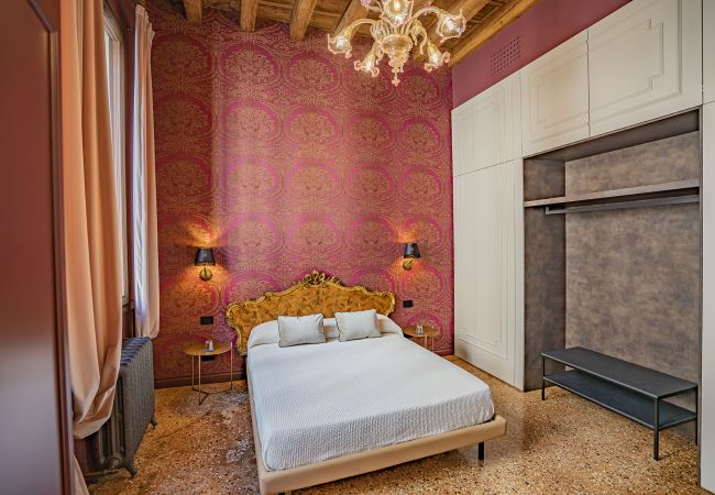 Apartment in Venice - Corte Rubbi 7 Deluxe Apartment Apartment in Venice - Corte Rubbi 7 Deluxe Apartment