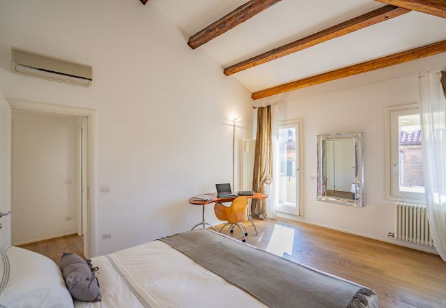 Apartment in Venice - Colleoni Terrace Apartment in Venice - Colleoni Terrace