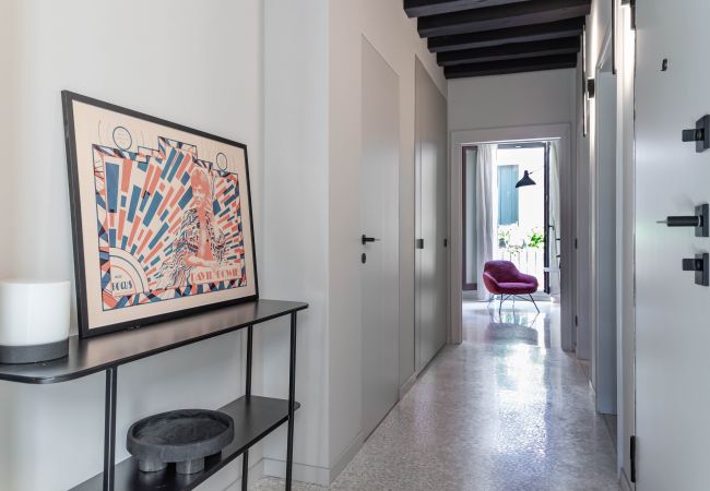 Apartment in Venice - Ca' Delle Carrozze Stylish 2 Bedroom loft-style Apartment in Venice - Ca' Delle Carrozze Stylish 2 Bedroom loft-style