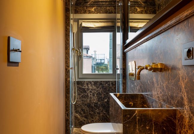 Apartment in Venice - Dimora San Trovaso Apartment in Venice - Dimora San Trovaso