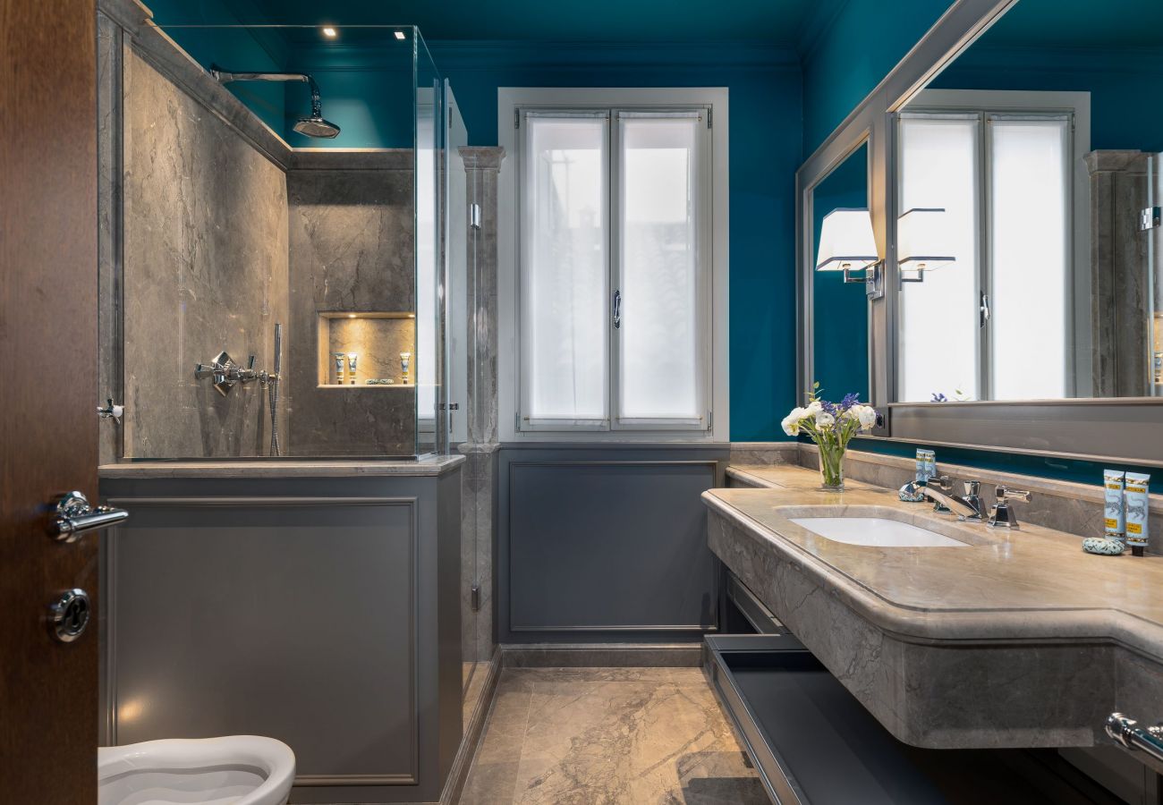 Apartment in Venice - Dimora San Trovaso Apartment in Venice - Dimora San Trovaso