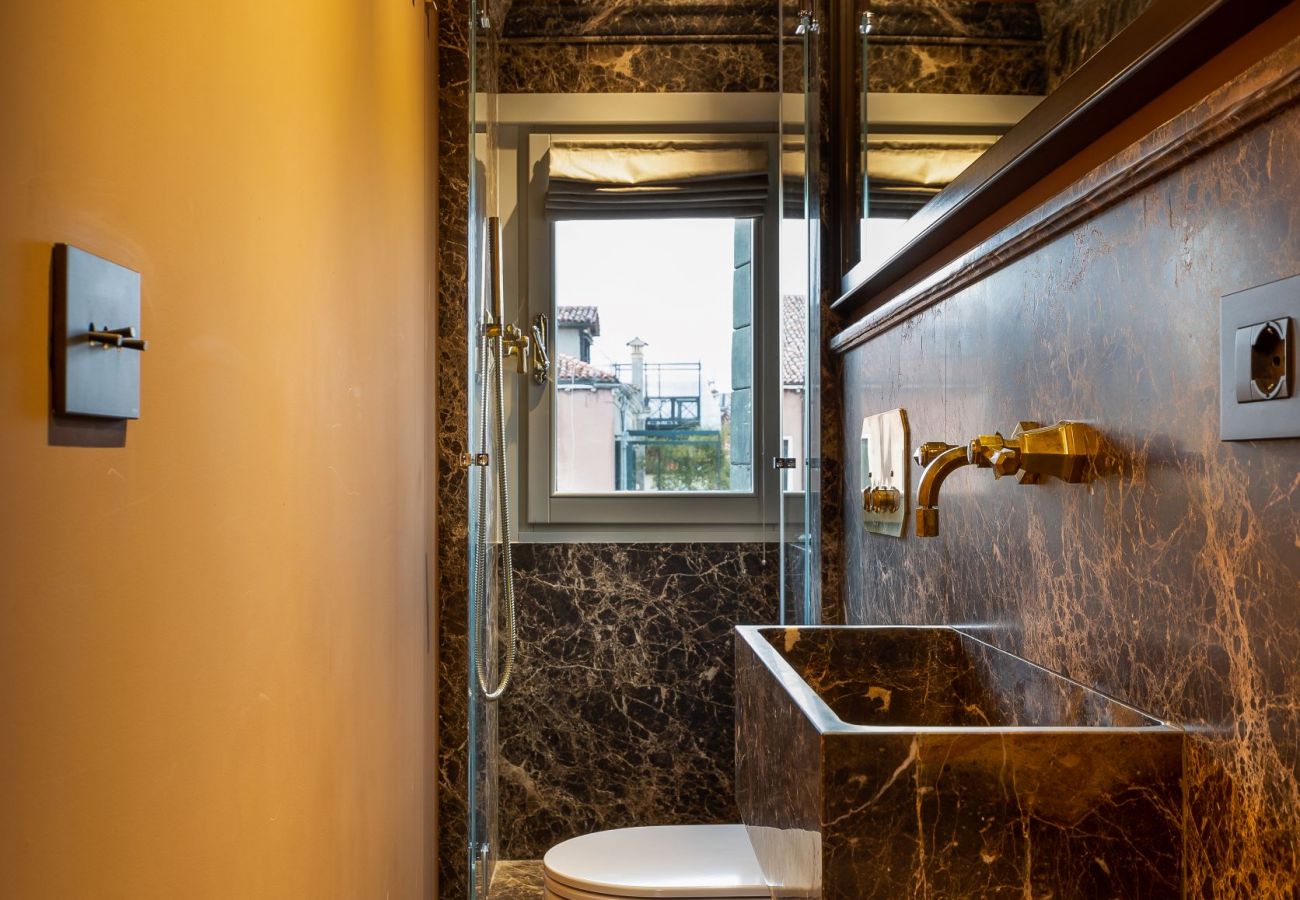 Apartment in Venice - Dimora San Trovaso Apartment in Venice - Dimora San Trovaso