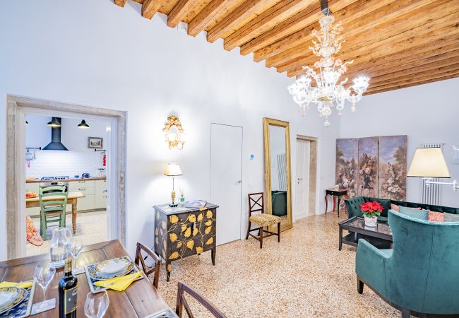  in Venezia - Ca' San Beneto Completely Refurbished