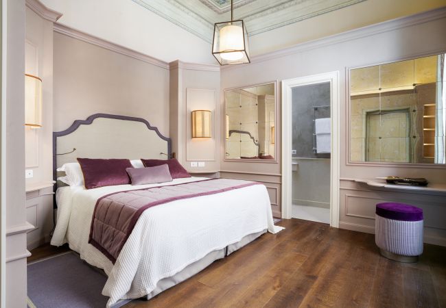 Apartment in Florence - Duchessa Sofia - Dimora degli Affreschi Florence Apartment in Florence - Duchessa Sofia - Dimora degli Affreschi Florence