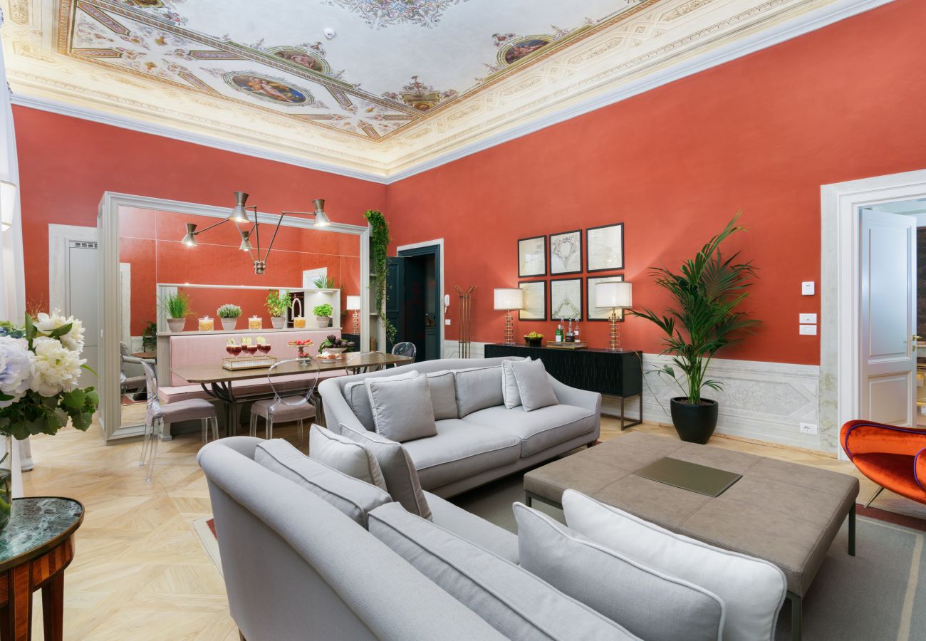 Apartment in Florence - Don Tommaso - La Dimora degli Affreschi Florence Apartment in Florence - Don Tommaso - La Dimora degli Affreschi Florence