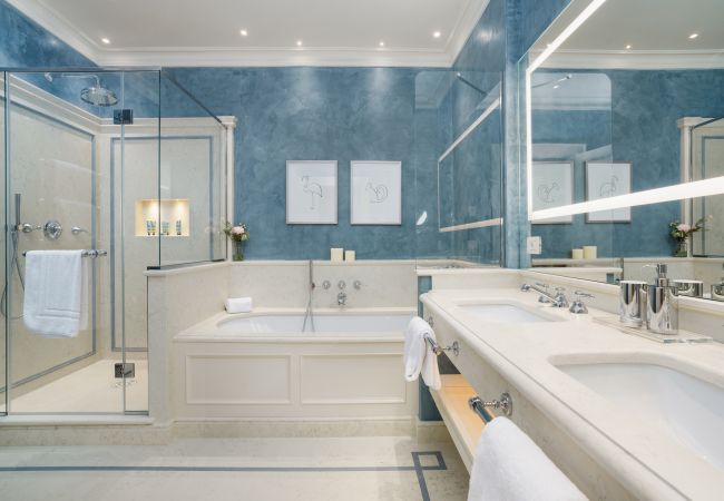 Apartment in Florence - Principe Ludovico - La Dimora degli Affreschi Florence Apartment in Florence - Principe Ludovico - La Dimora degli Affreschi Florence