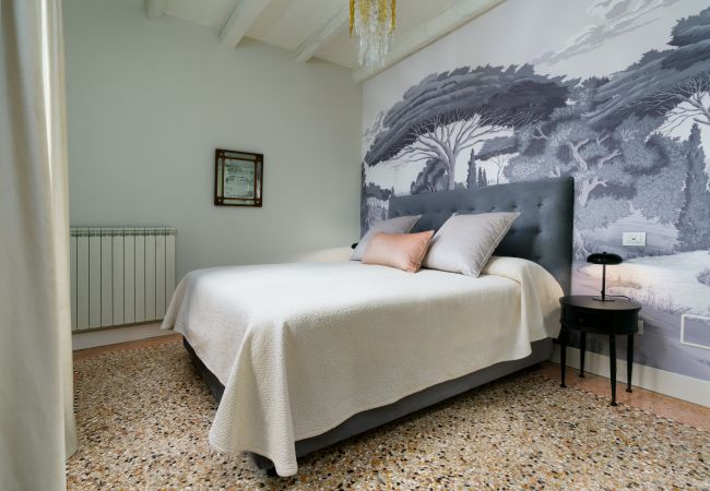 Apartment in Venice - Corte della Palma Superb Venetian Garden Apartment in Venice - Corte della Palma Superb Venetian Garden