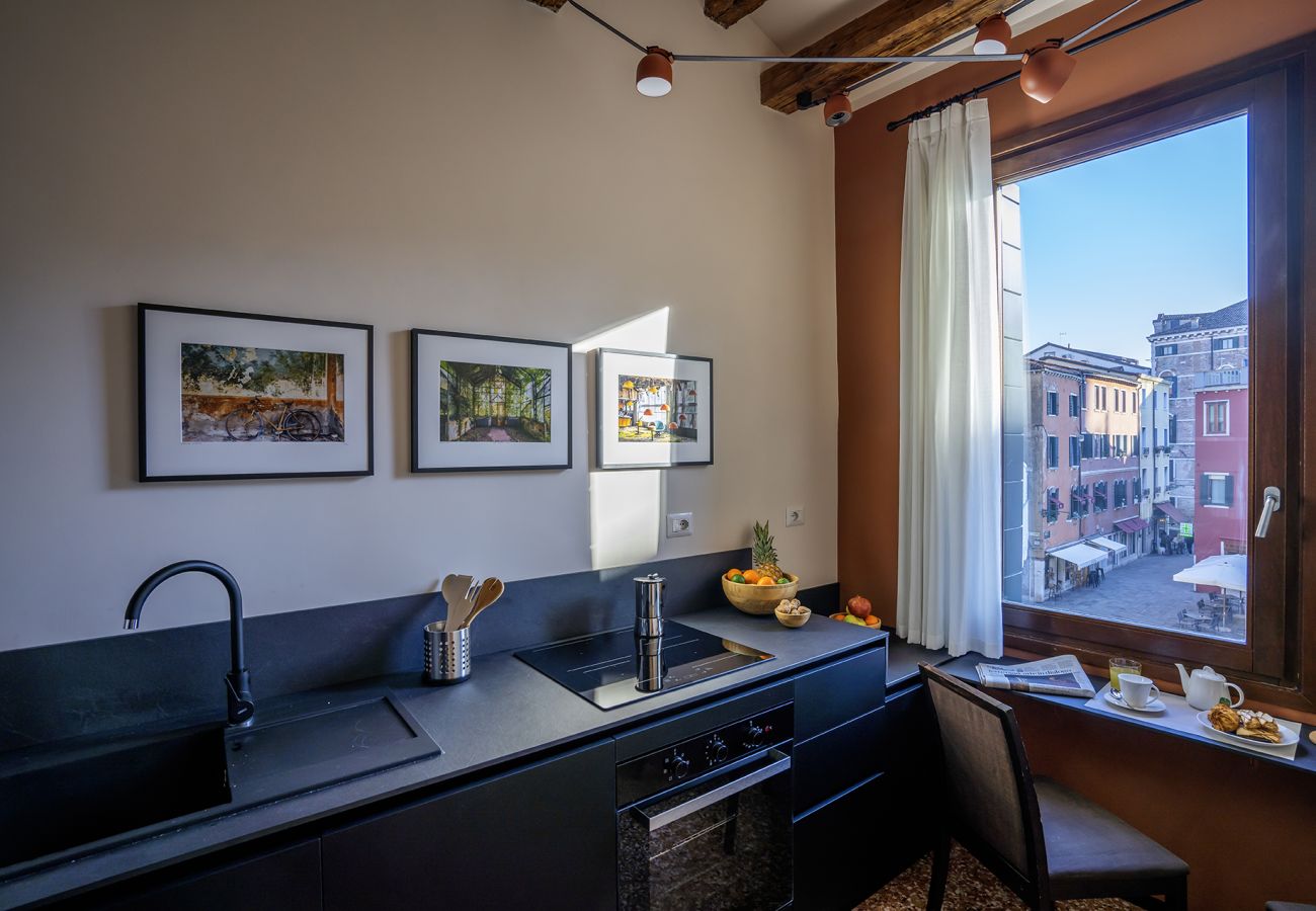 Apartment in Venice - Palazzetto San Stin Renewed in 2024 Apartment in Venice - Palazzetto San Stin Renewed in 2024