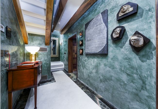 Apartment in Venice - Dimora Orlando with Private Courtyard Apartment in Venice - Dimora Orlando with Private Courtyard