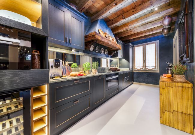 Apartment in Venice - Dimora Orlando with Private Courtyard Apartment in Venice - Dimora Orlando with Private Courtyard