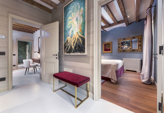 Apartment in Venice - Dimora Orlando with Private Courtyard Apartment in Venice - Dimora Orlando with Private Courtyard