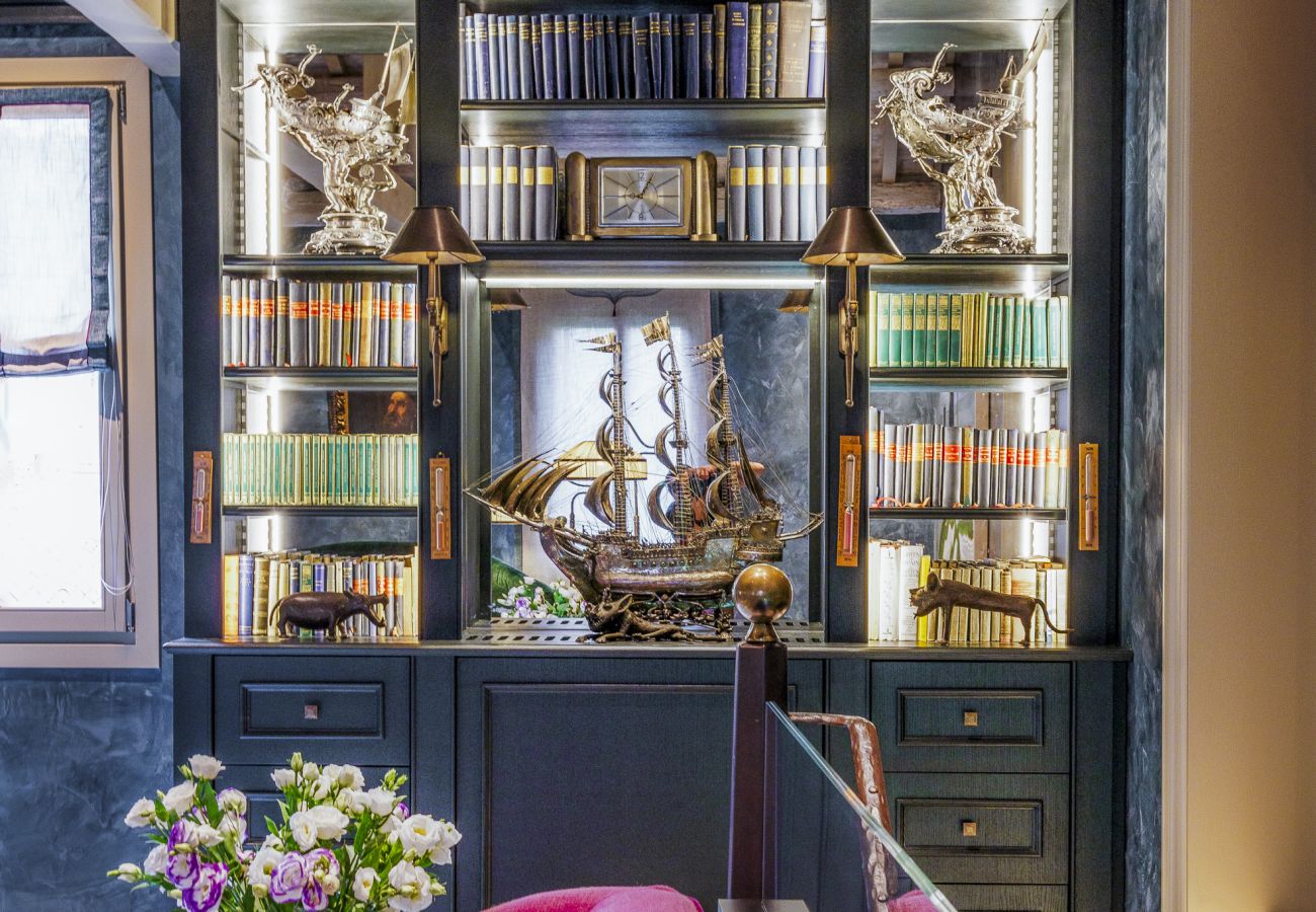 Apartment in Venice - Dimora Orlando with Private Courtyard Apartment in Venice - Dimora Orlando with Private Courtyard