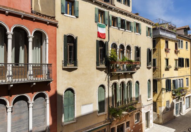 Apartment in Venice - La Dimora di Lady J A San Marco Townhouse Apartment in Venice - La Dimora di Lady J A San Marco Townhouse