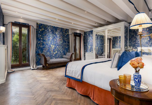 Apartment in Venice - Palazzo Loredan Grand Canal Apartment in Venice - Palazzo Loredan Grand Canal